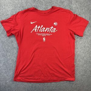 Atlanta Hawks Shirt Mens Large Red NBA Basketball Nike The Nike Graphic Tee